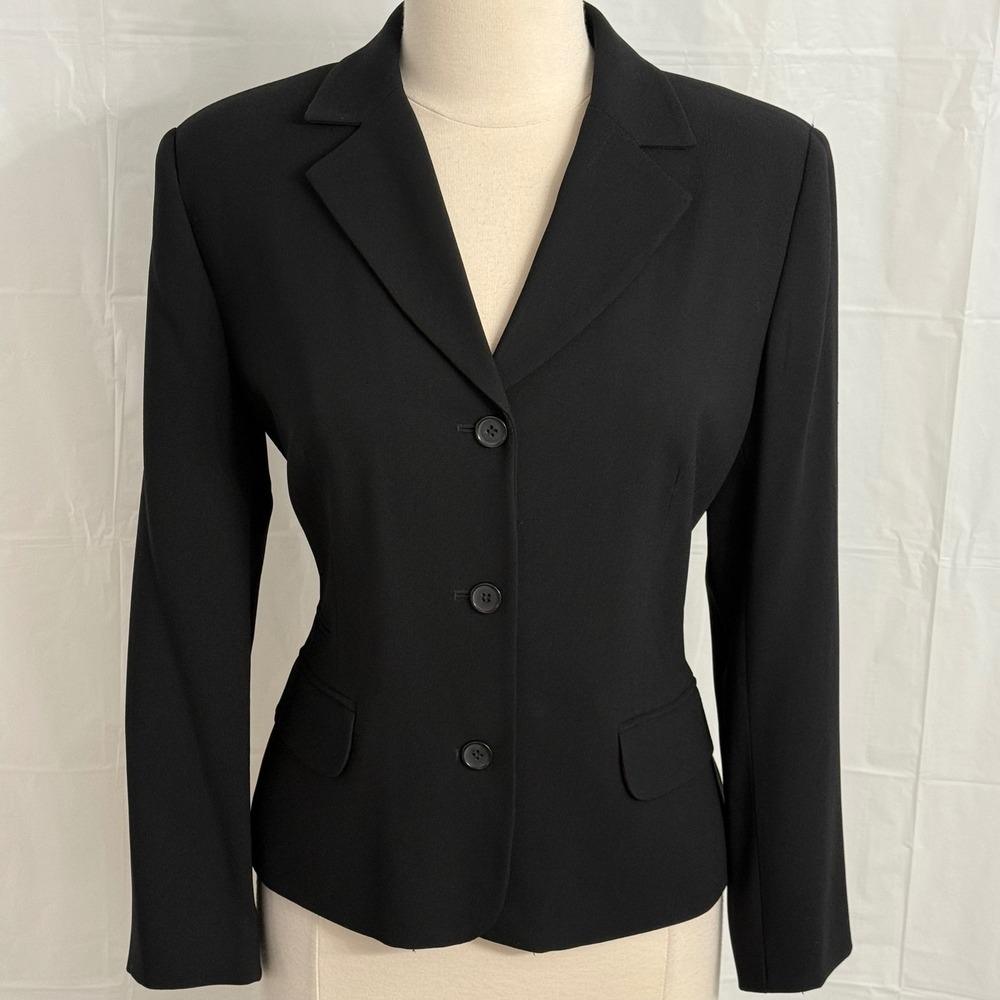 Nygard Collection Women's Classic Tailored Single Breasted Blazer